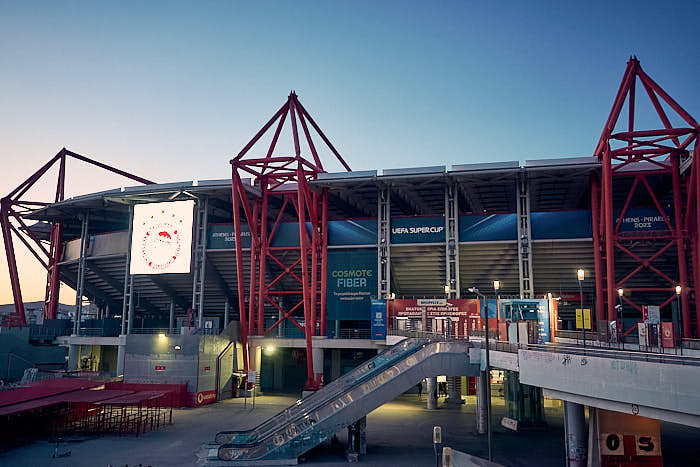 Karaiskakis Stadion Abend Piräus